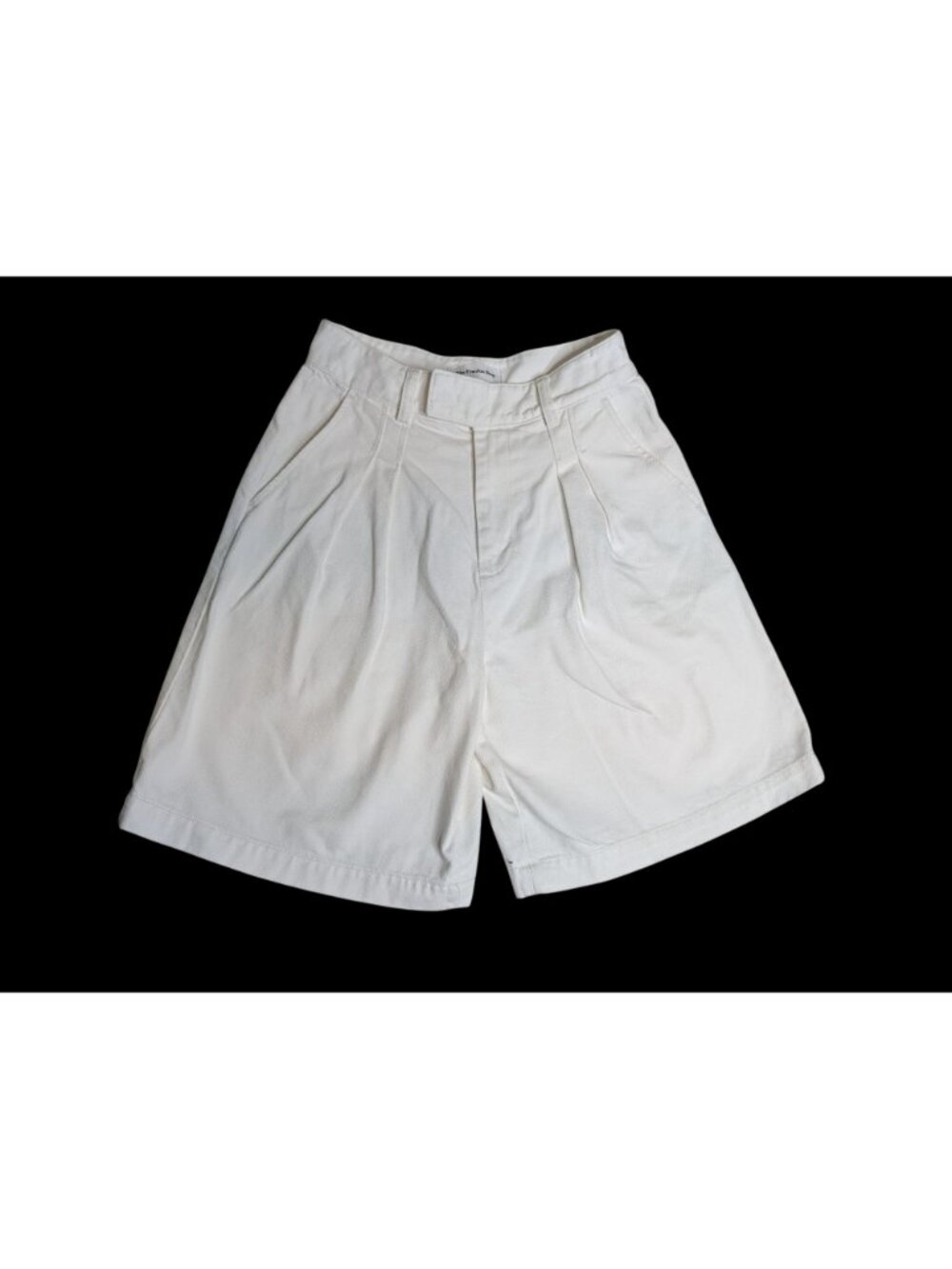 The Frankie Shop Xavier Pleated White Denim High-Rise Shorts Size M - Picture 10 of 12